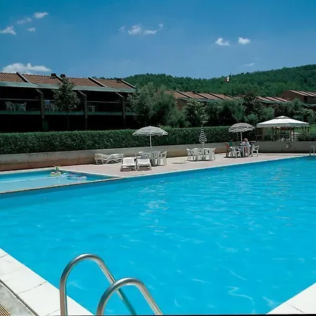 Отель Le Tre Isole 3*