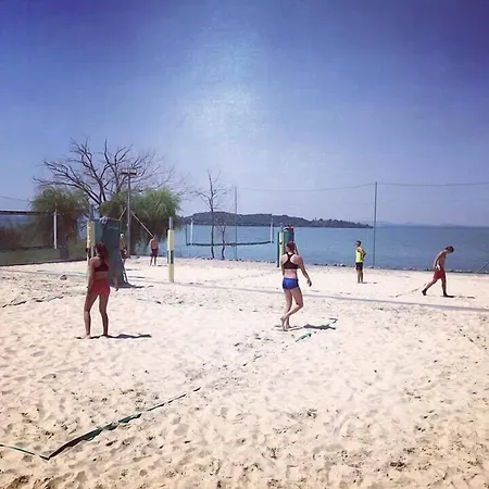 Le Tre Isole Отель 3*