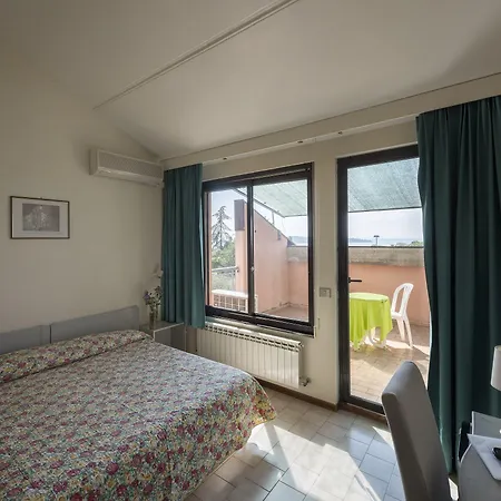 Hotel Le Tre Isole Magione