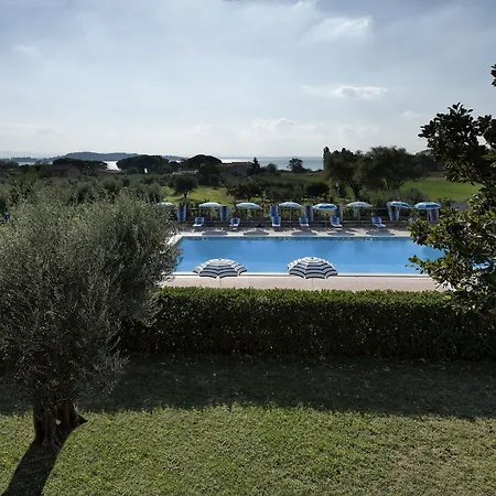 Le Tre Isole Hotel 3*