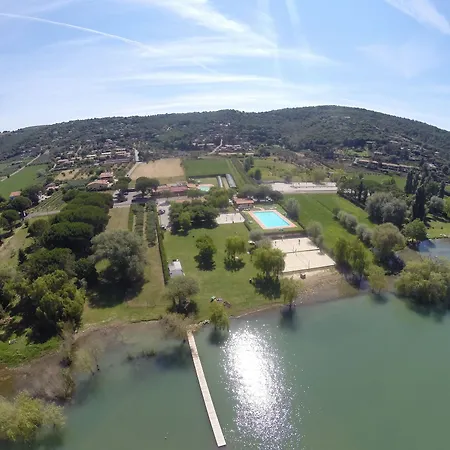 Le Tre Isole Hotel Magione
